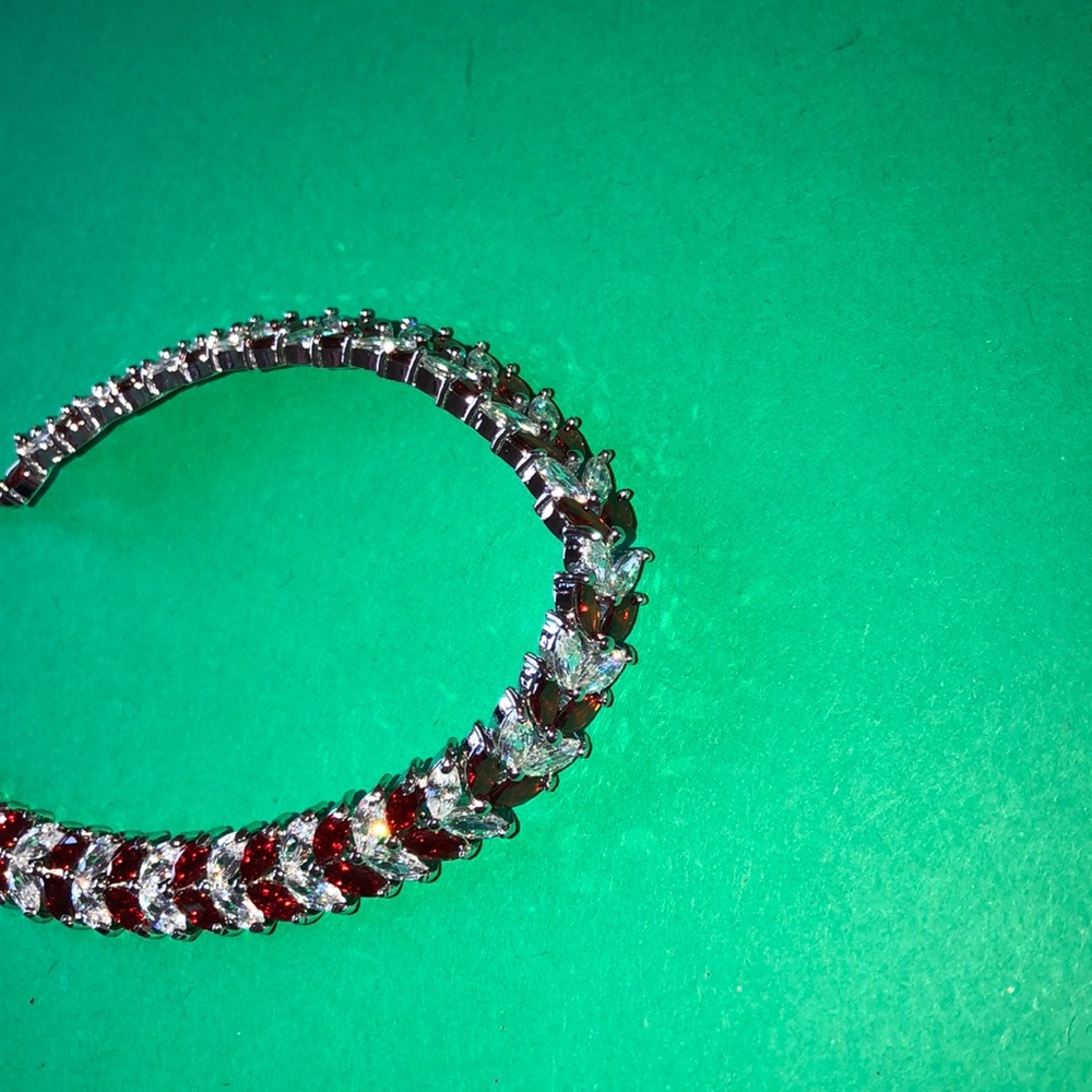 Ruby Gem And Silver Woman’s Bracelets - image 4